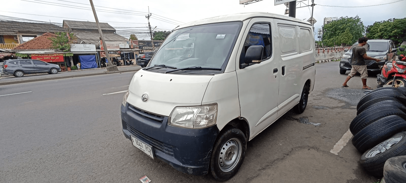 BLIND VAN (BV)